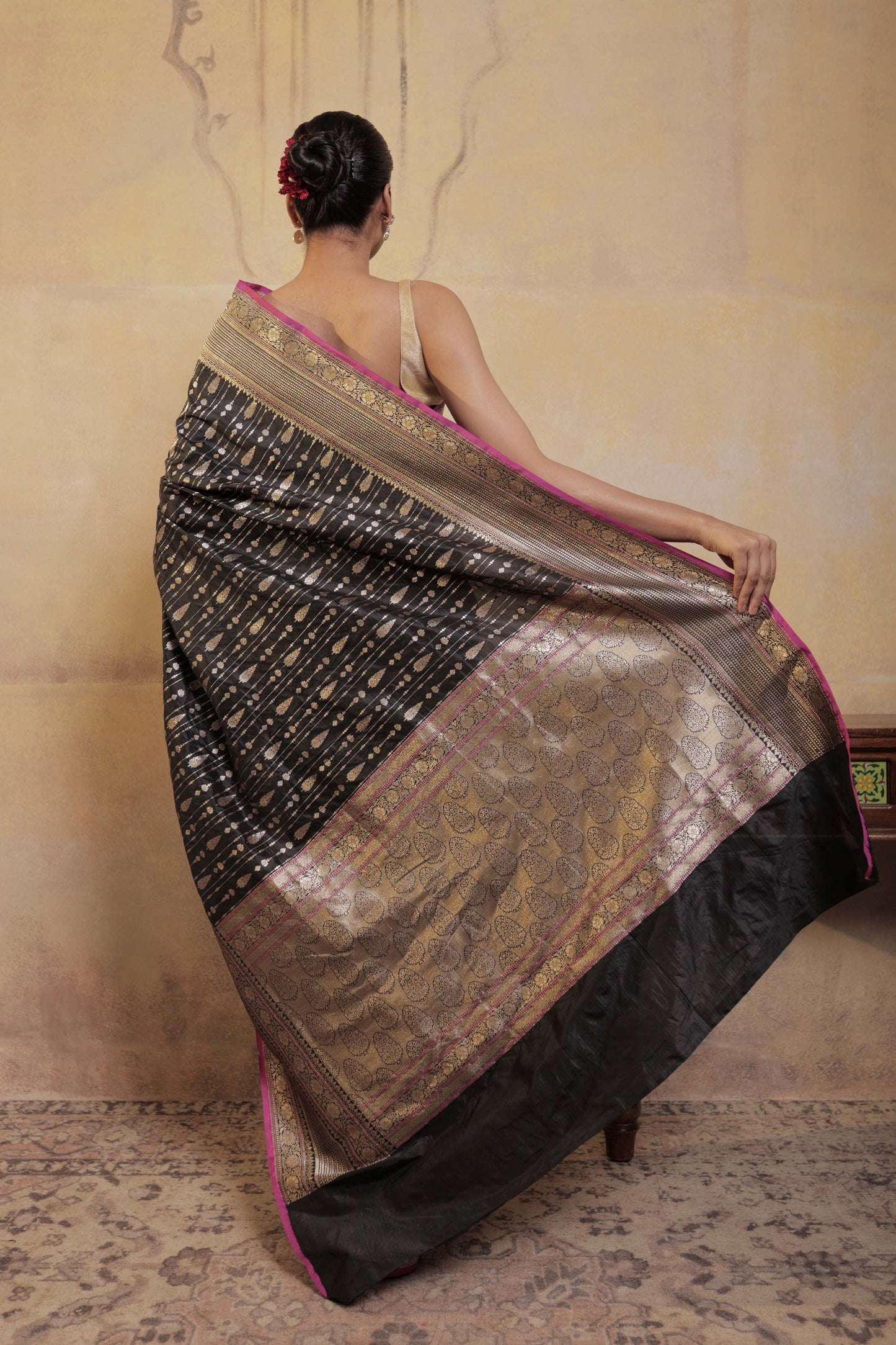 Black Katan Silk Handloom Banarasi Saree