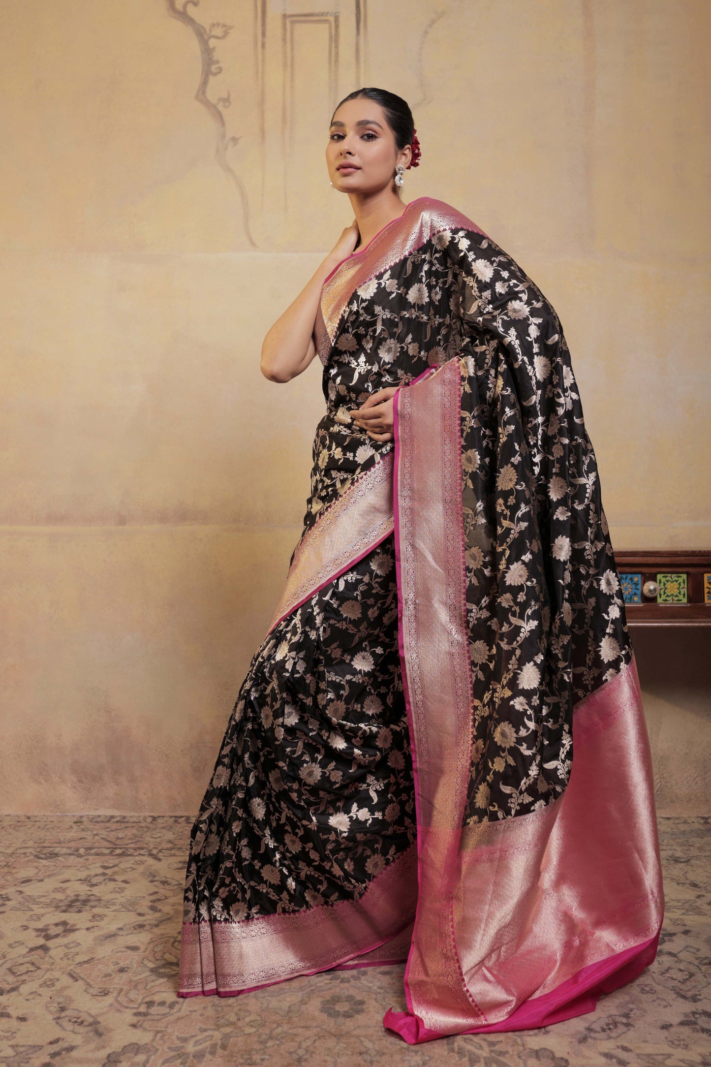 Black Katan Silk Handloom Banarasi Saree with Pink Border