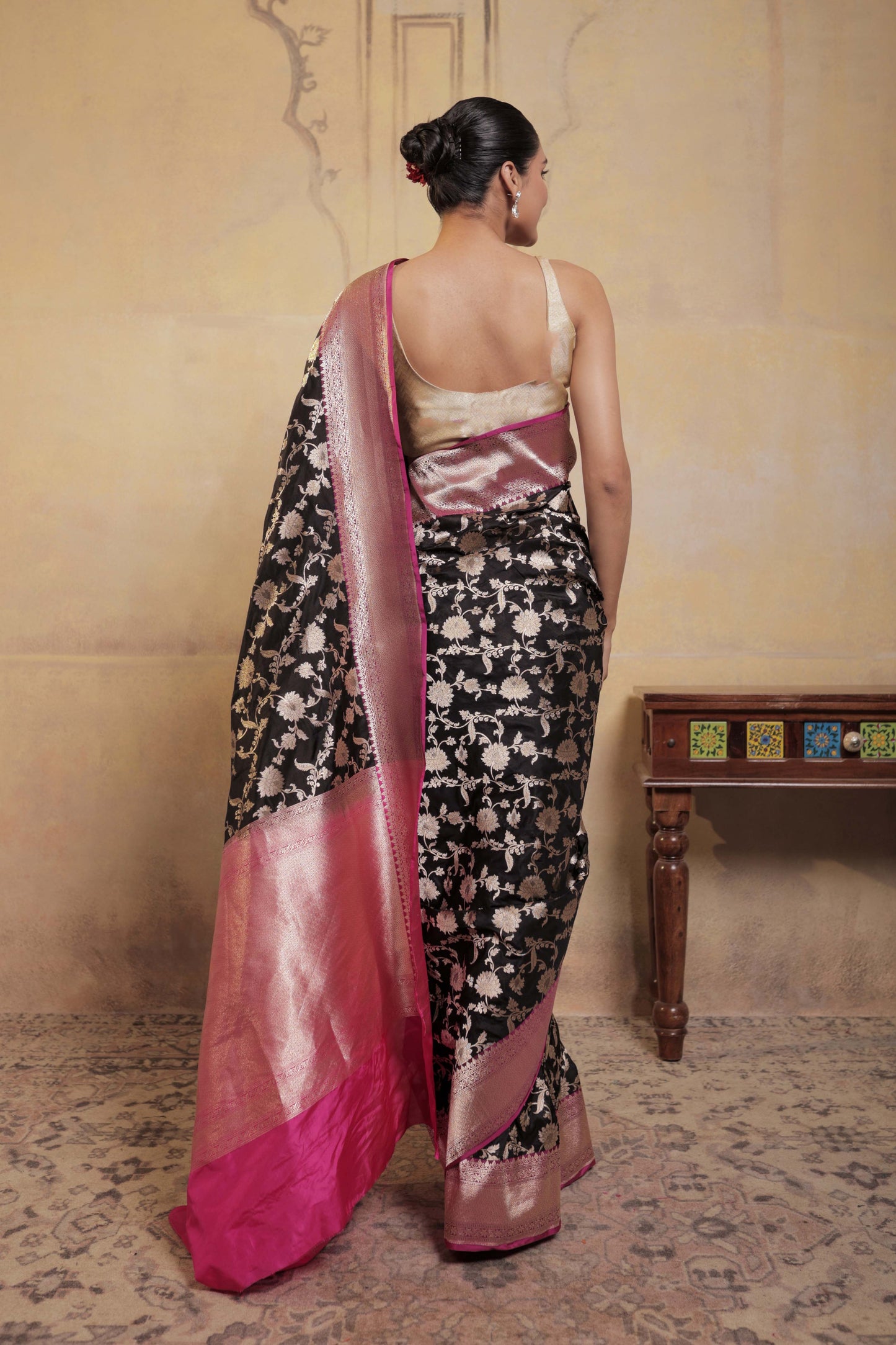 Black Katan Silk Handloom Banarasi Saree with Pink Border
