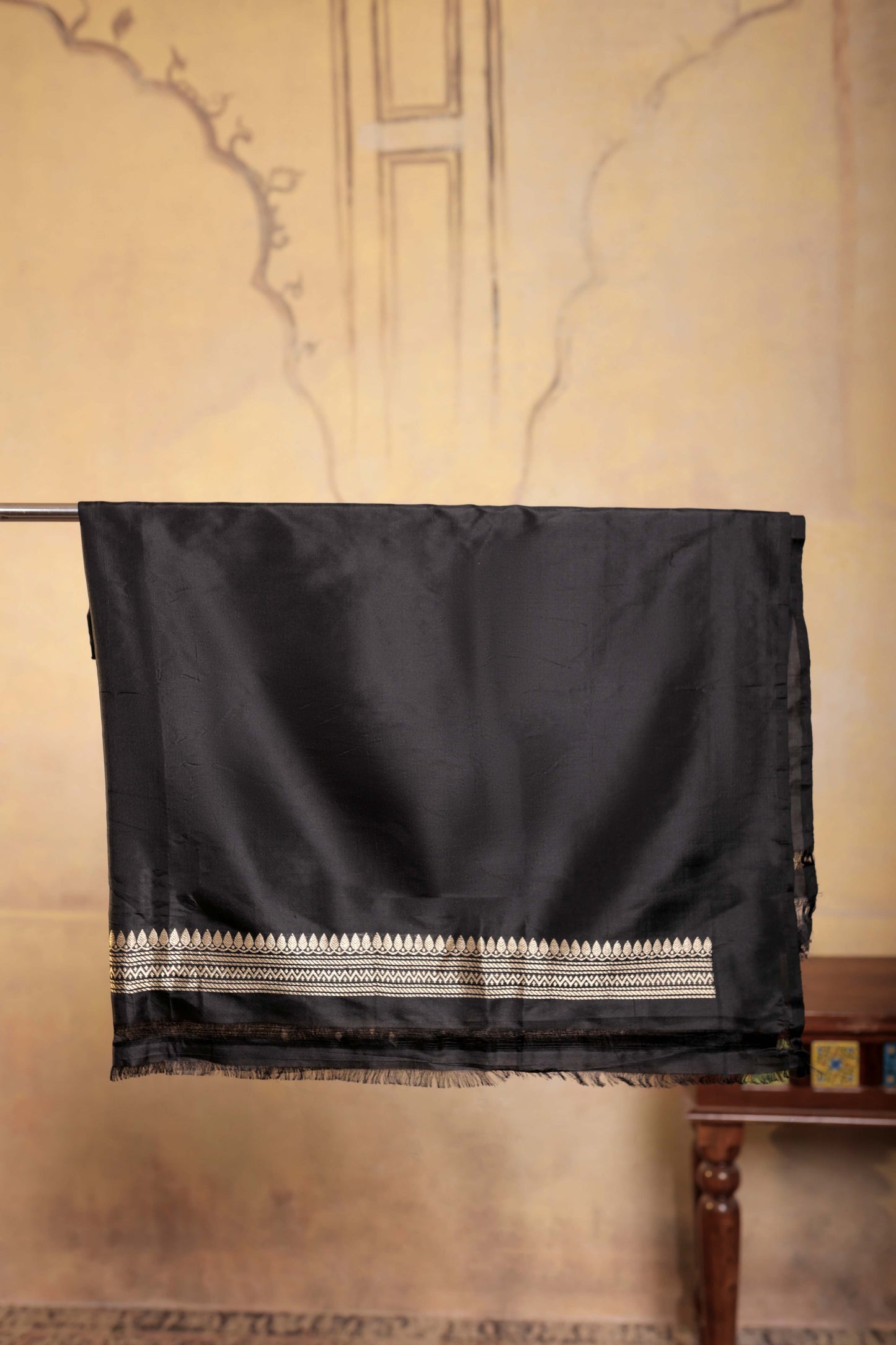 Red and Black Katan Silk Handloom Banarasi Saree