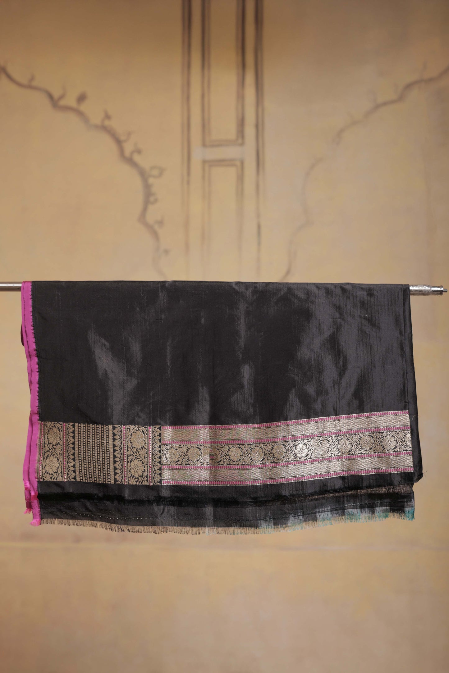 Black Katan Silk Handloom Banarasi Saree