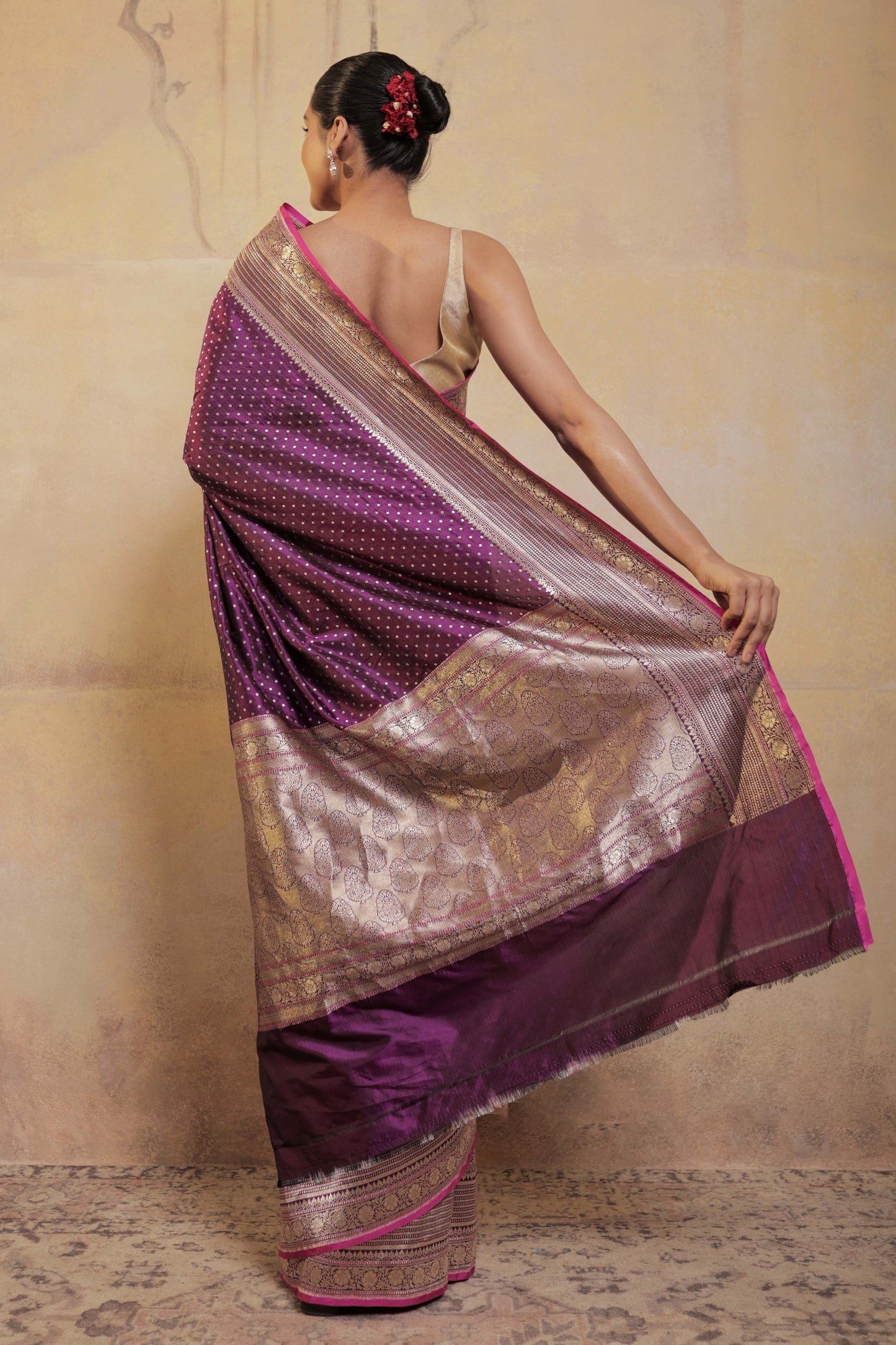 Purple Booti Katan Silk Handloom Banarasi Saree