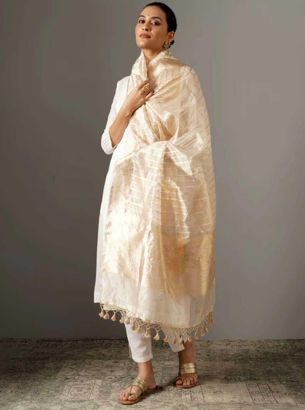 Gold Tissue Silk Banarasi Handloom Dupatta